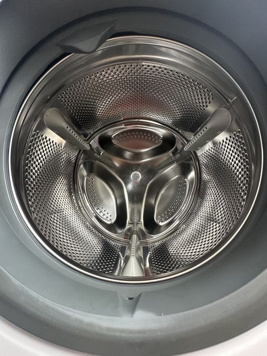 Máquina de Lavar Roupa Whirlpool 8kg – Excelente Estado