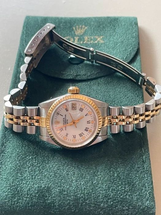 Relógio Rolex Lady-Datejust em ouro 18k