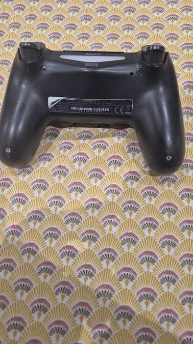 Comando Ps4 Novinho, Leia a legenda
