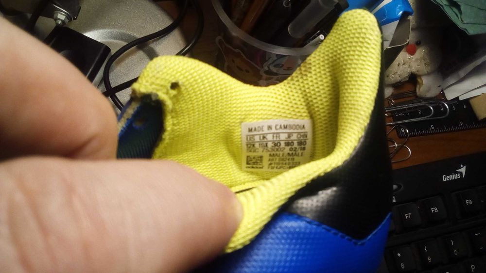 Продам кроссовки детские синие  ADIDAS  размер 30