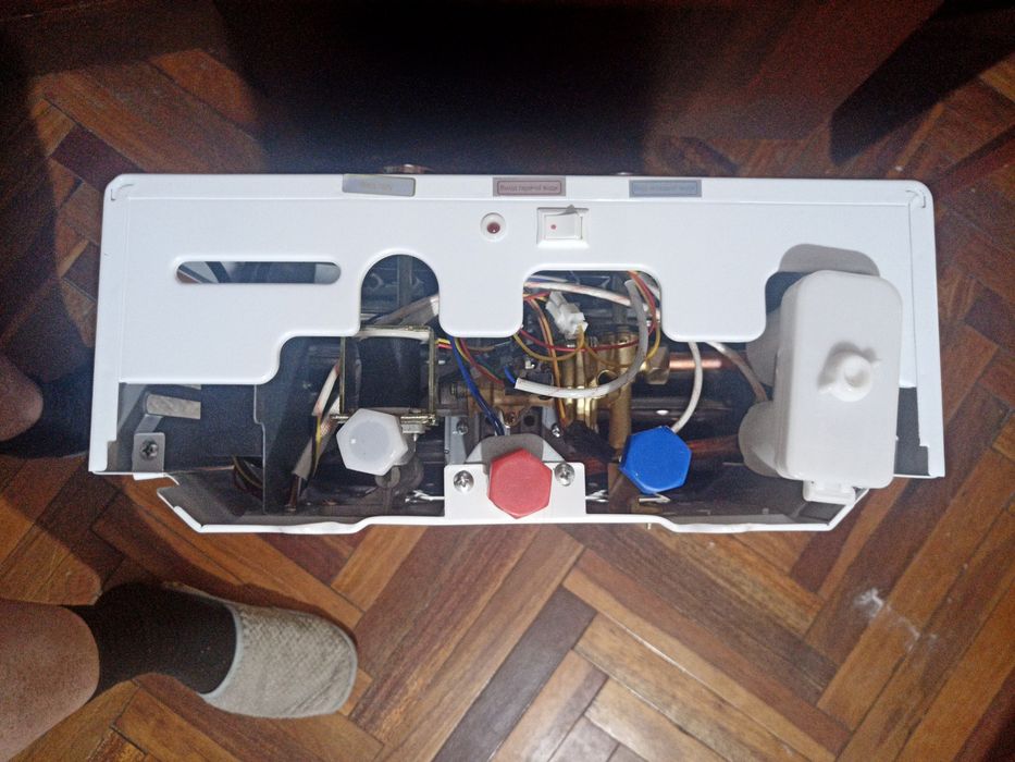 Газова колонка JSD08