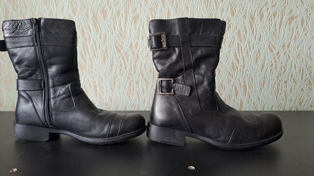 Продам чоловічі черевики