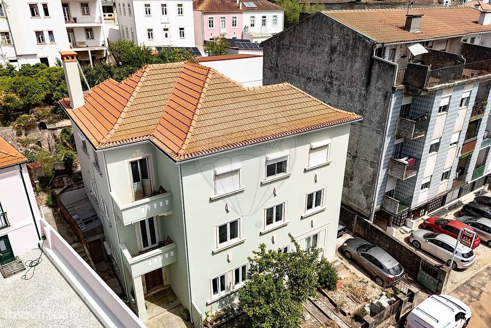 Apartamento T4 para venda — Santo António dos Olivais, Coimbra