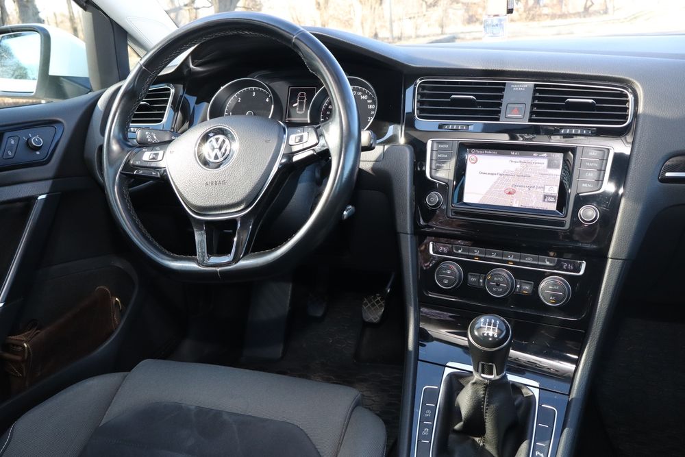 Volkswagen Golf 7 premium