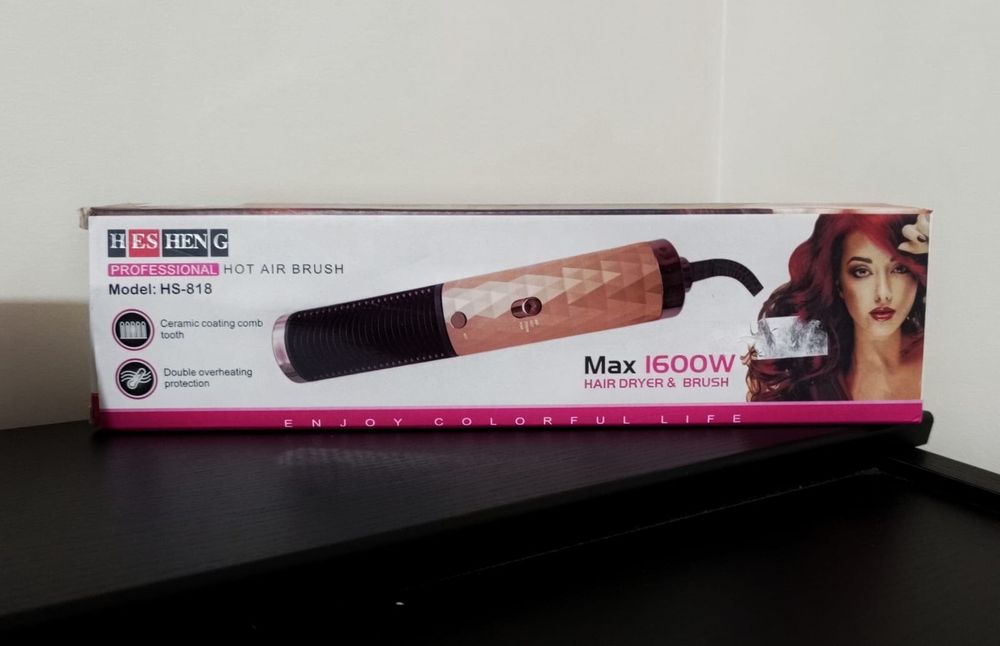 Escova de cabelo de ar quente