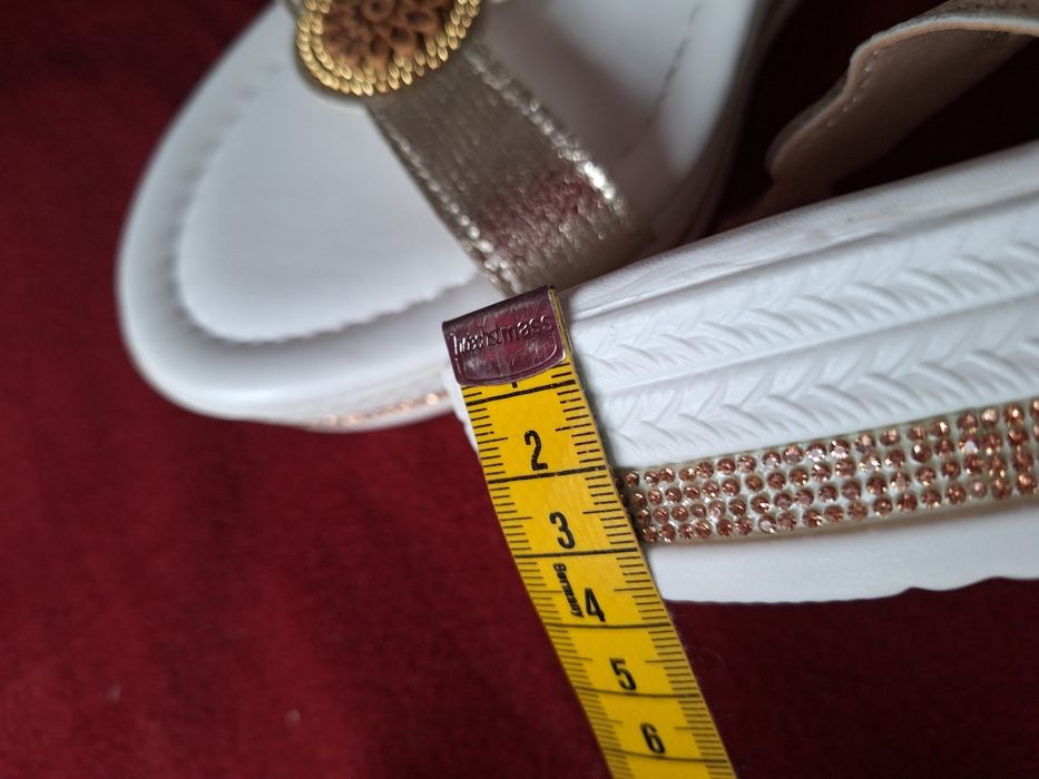 Śliczne,eleganckie sandały damskie 43 ,wkładka 27,5cm