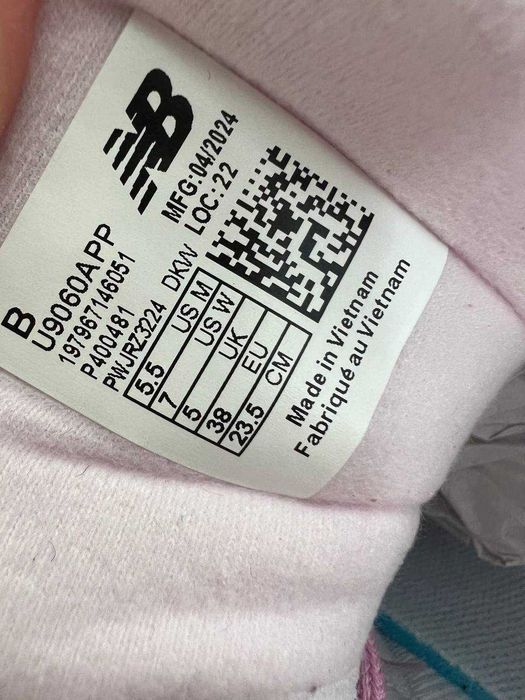 Женские кроссовки New Balance 9060 Pink Premium. 36-41