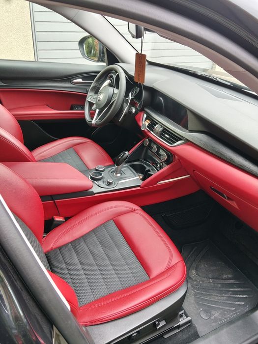 Alfa Romeo Stwlvio 2.0