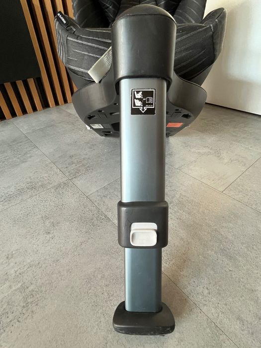Fotelik obrotowy GB Vaya i-Size linia Platinum z isofix