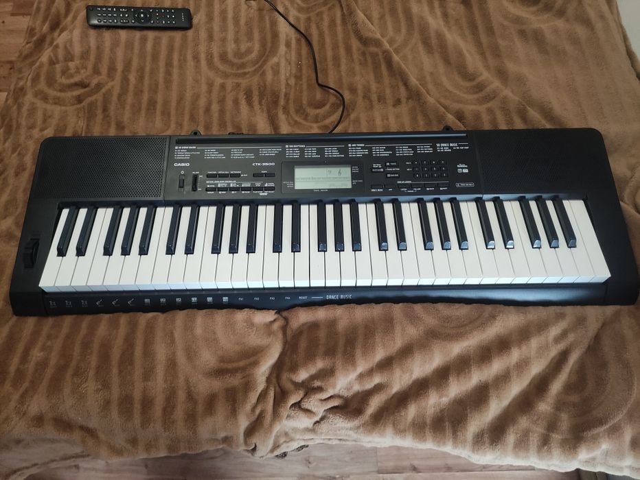 Syntezator na sprzedaż 3 sztuki