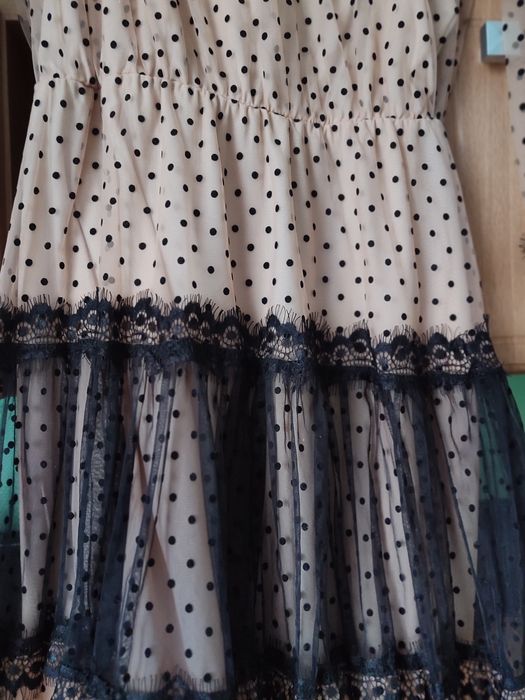 Ніжна, повітряна сукня