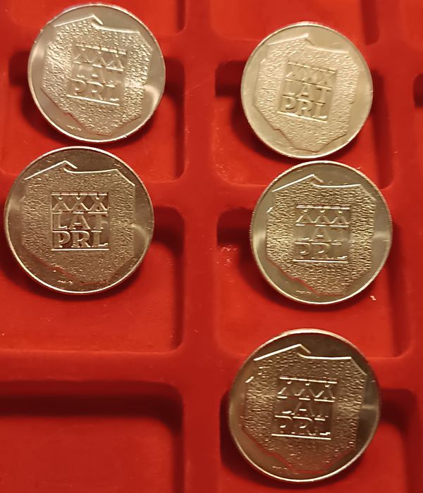 5 szt. srebrnych monet. 200 zł. XXX Lat PRL rok 1974.