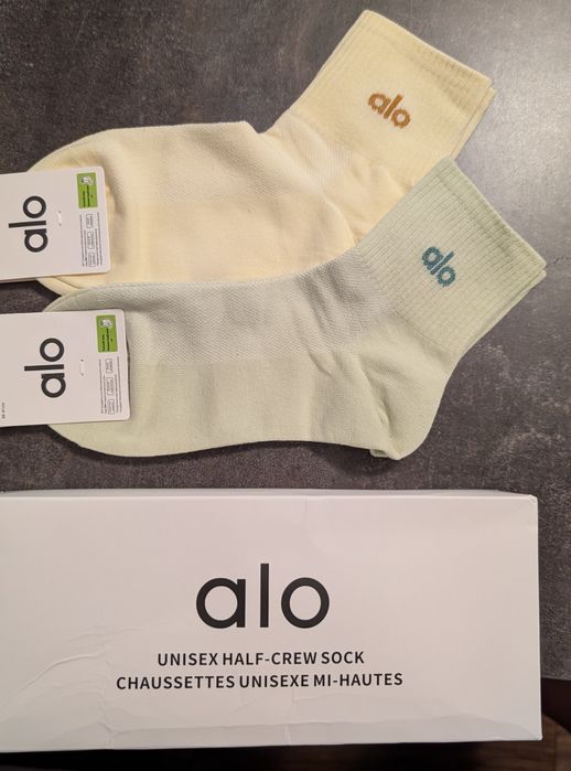 Alo Yoga skarpety nowe 2 pak 36-40