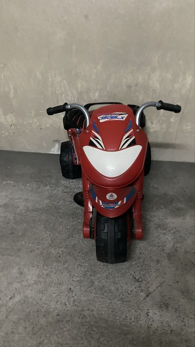 Mota Elétrica Criança Injusa 6V c/ Carregador e Caixa Original