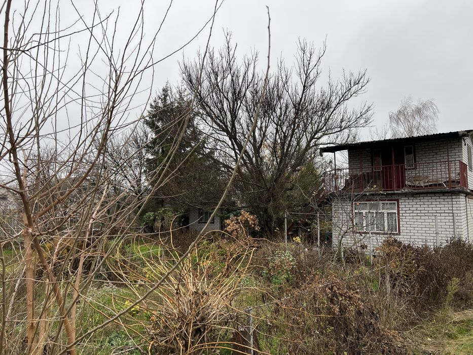 Уютное место для большой семьи, три домика, рядом Днепр и море