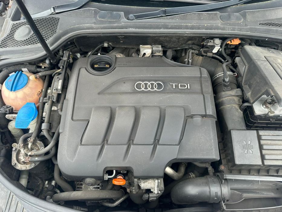 Audi A3 silnik 2.0 TDI CAH 2009r,Anglik z kluczykami