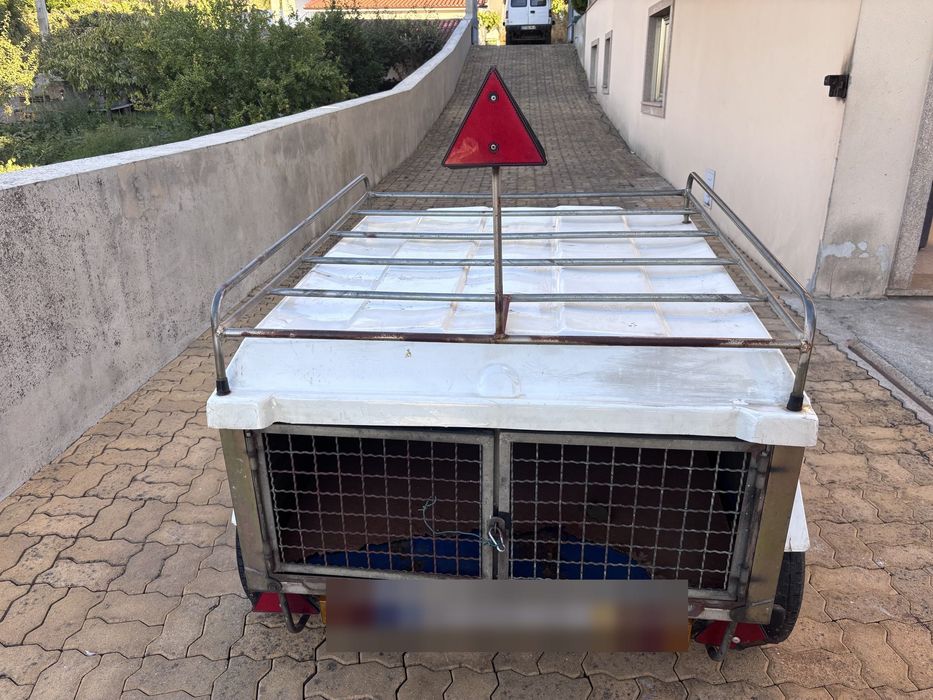 Atrelado transporte de cães