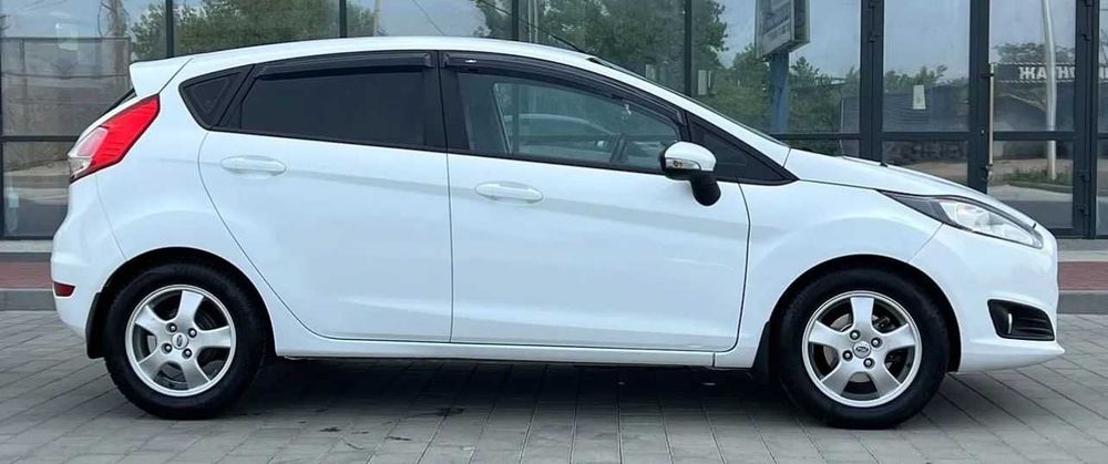 Ford Fiesta 2014 VIN WF0DXXGAKDES58167 фото оголошення 4 з 17