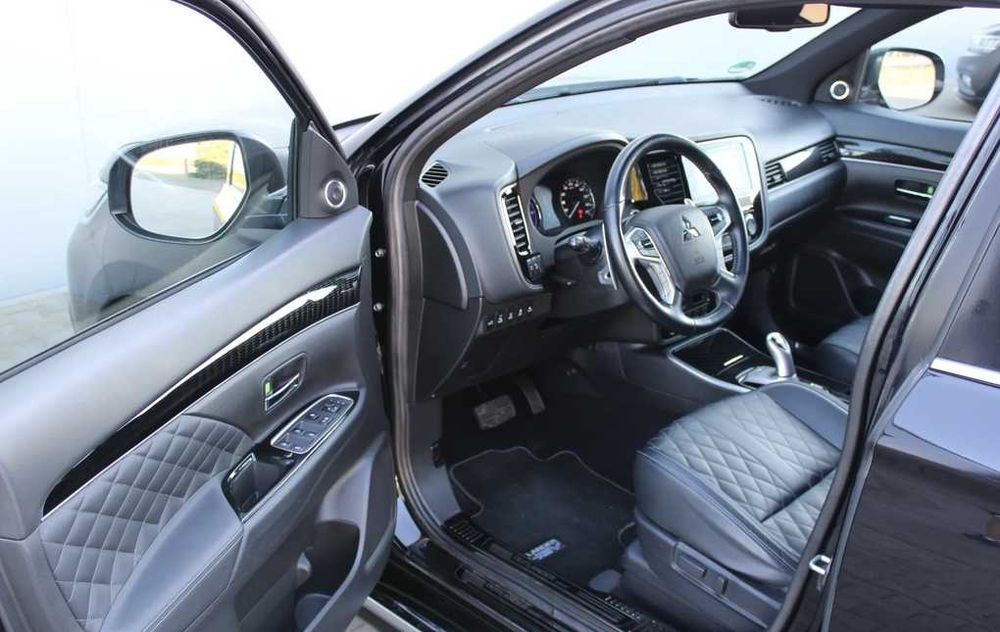 Mitsubishi Outlander 2018 Hybryda Plug-in 2.0 AWD