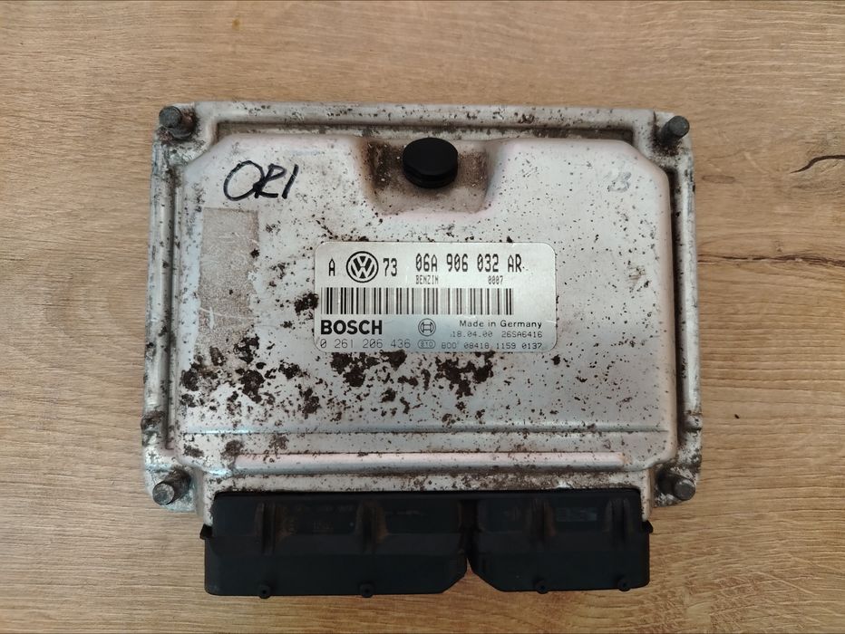 ECU Sterownik silnika golf 4