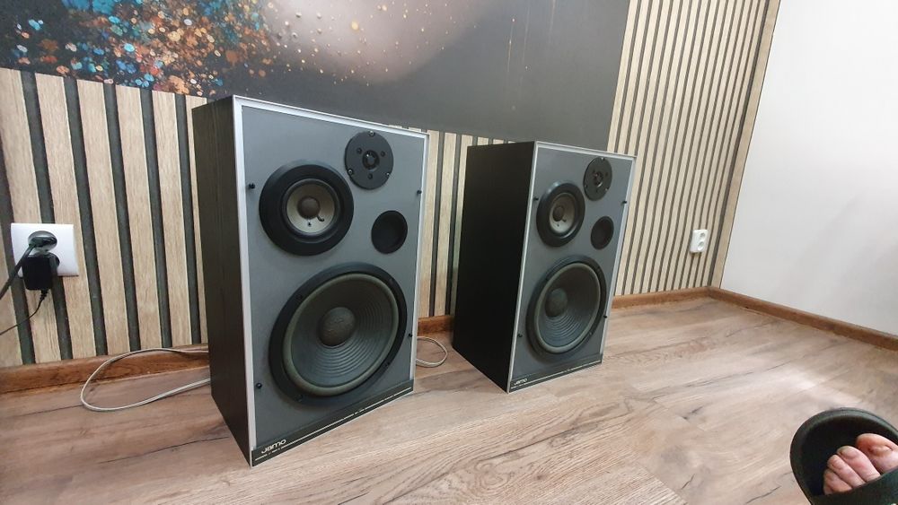 Kolumny jamo J-150/4