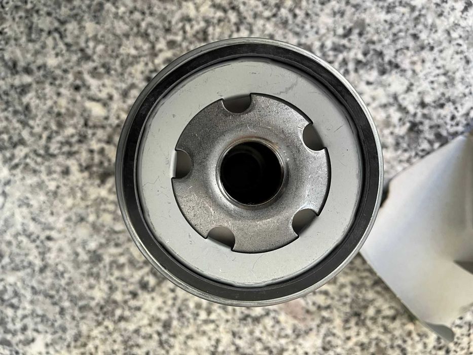 Dois filtros de óleo para Peugeot 504 e outros modelos clássicos