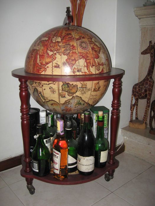 Bar-globo em madeira | Garrafeira móvel | Mapa de estilo antigo