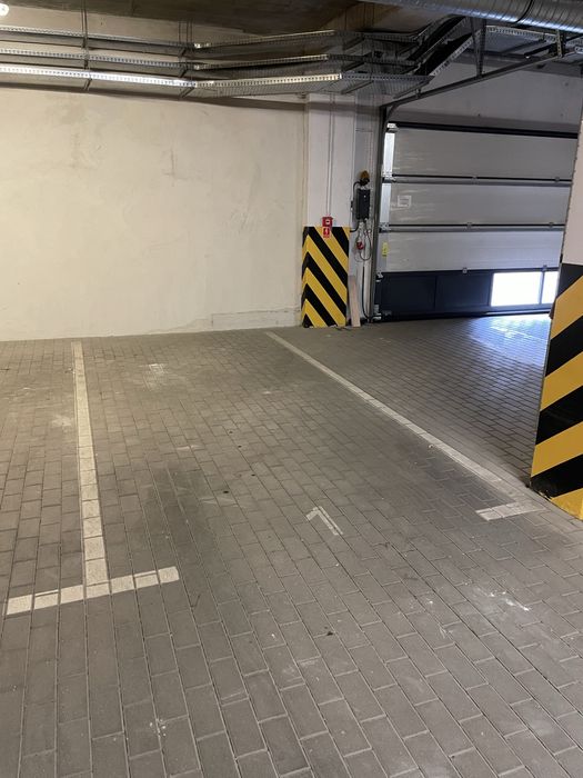 Miejsce Postowjowe na wynajem Strzeszyńska 67C