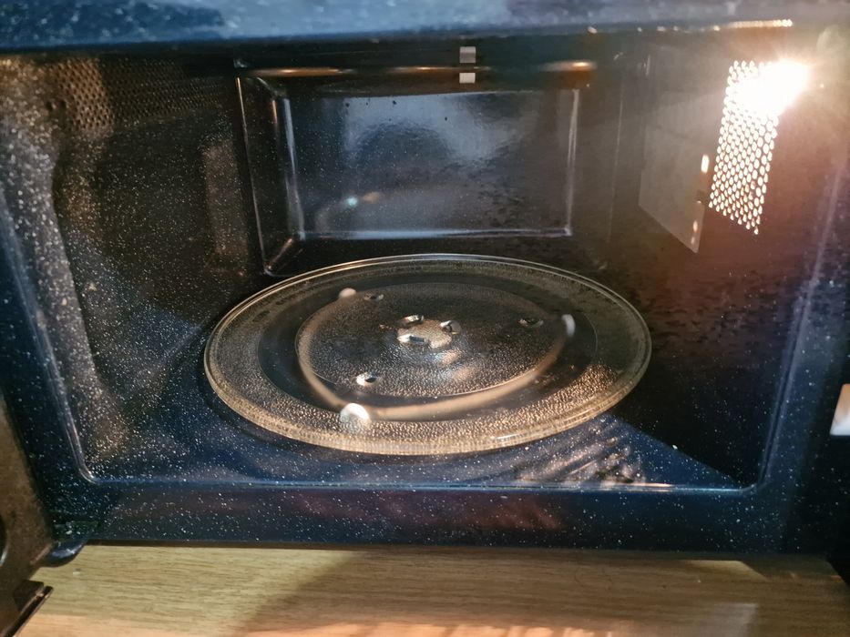 Mikrofalówka Samsung lustrzana