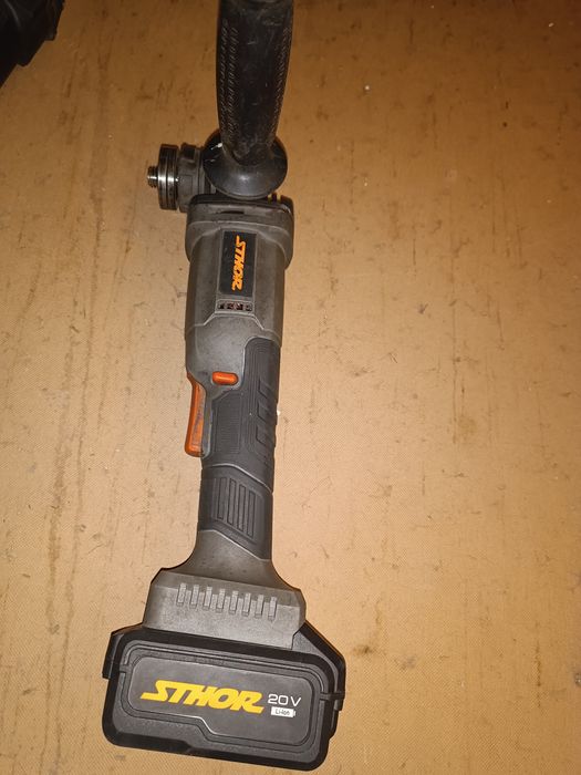 Різний електро інструмент,цікавить пишіть ціни в точнюйте