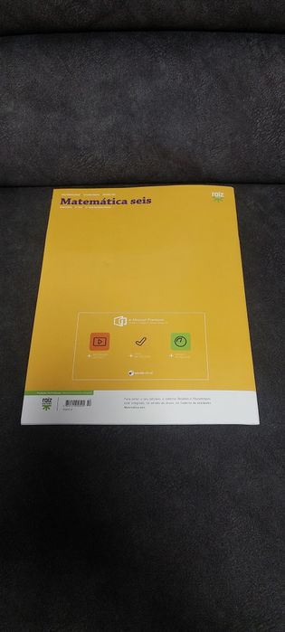 Vários Livros de exercício