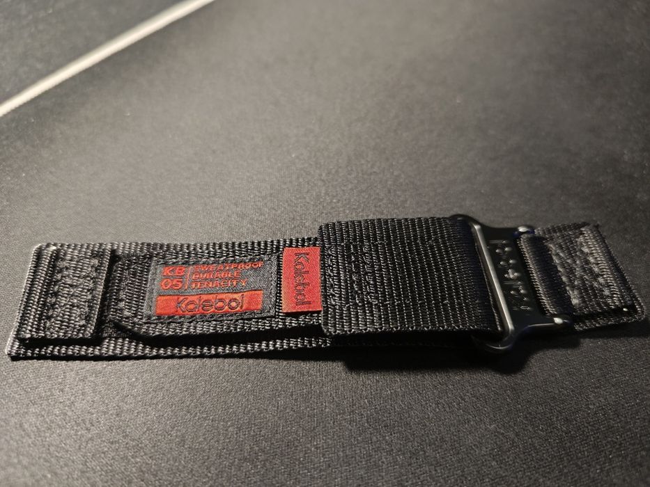 Pulseira de relógio kalebol nova