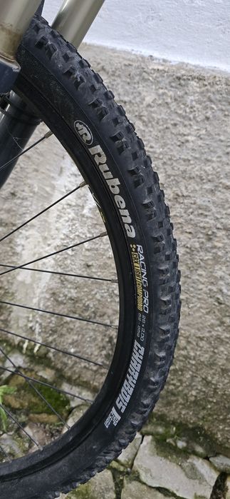 Bicicleta ghost para desocupar