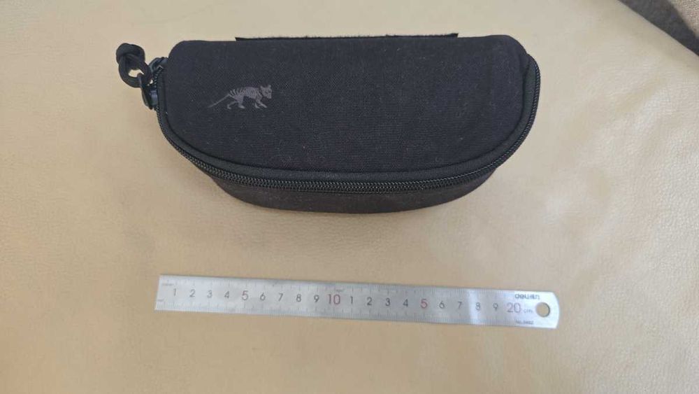etui na okulary tasmanian tiger