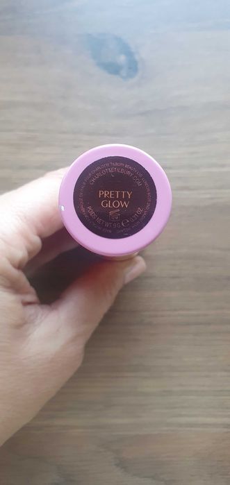 Charlotte tilbury kremowy róż