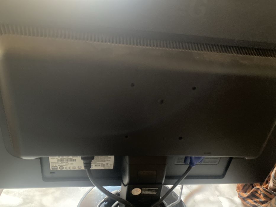 Monitor LG 18 polegadas64585932802819123