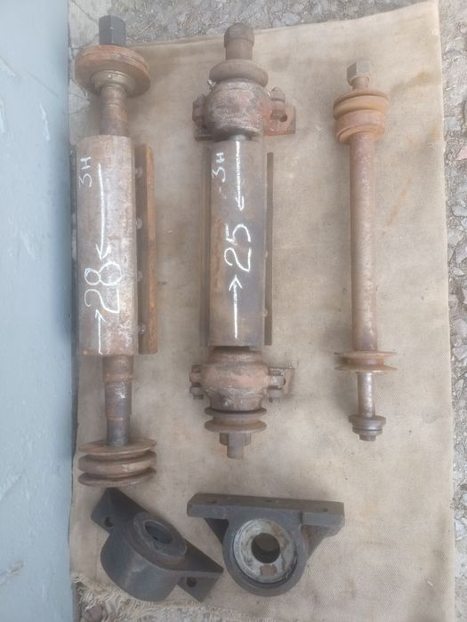 Валы, ножи для деревообрабoтки, дробилки .