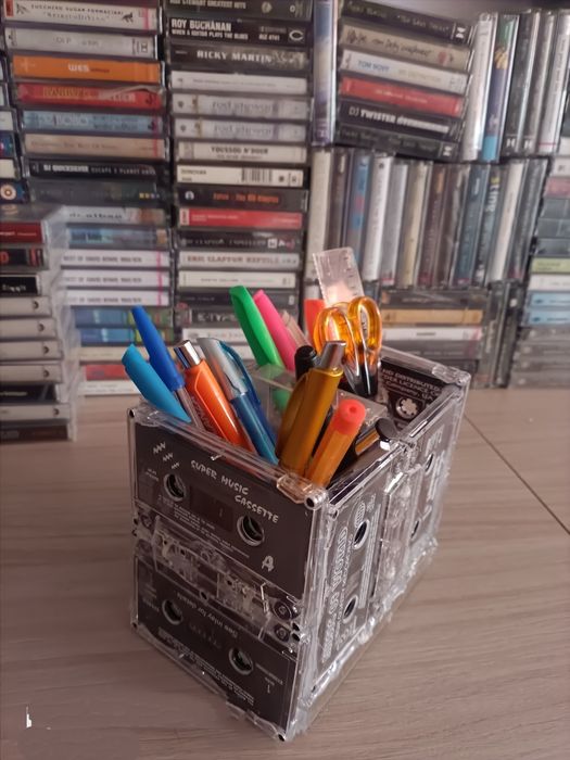 Pudełko,organizer na długopisy