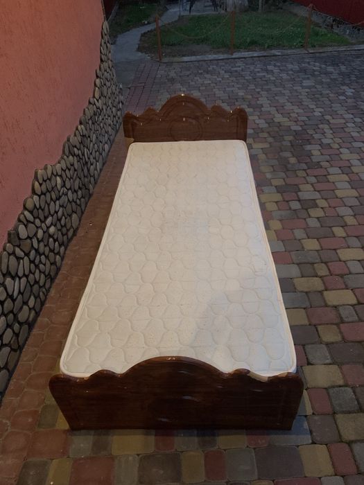 Односпальне ліжко