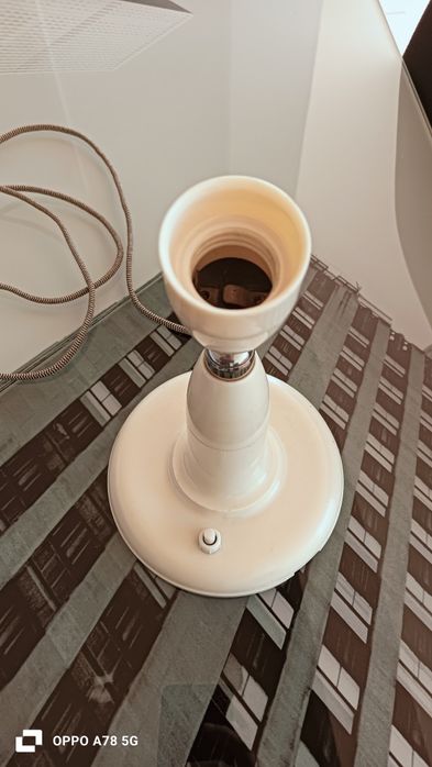 Candeeiro antigo em baquelite(único)