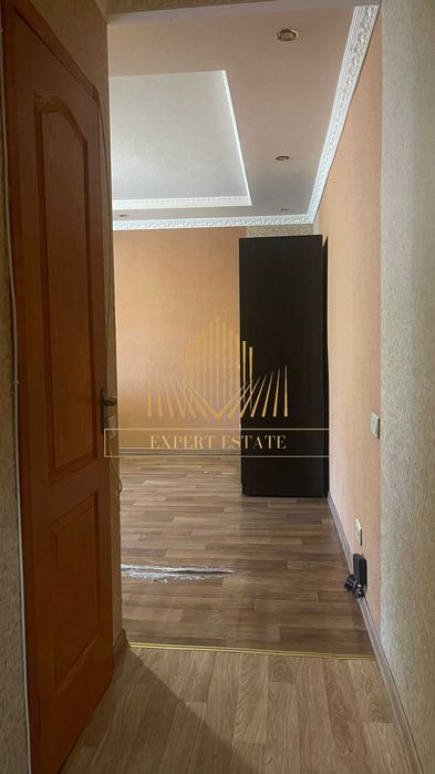 Продам 1-к. квартиру(бульвар Жасминовый(Новые дома)Коммунальный рынок