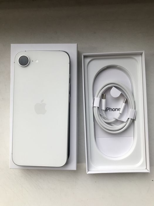 iPhone 16e 128gb