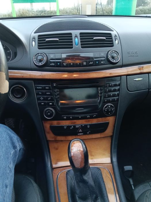 Mercedes E270Cdi Cx manual