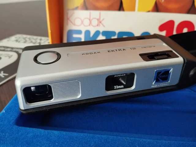 Máquina Fotográfica Kodak Ektra 12 NOVA