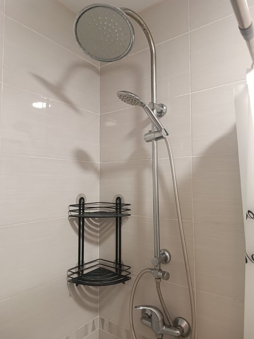 Душова система ,стан нормальний дивитися вул Можайського