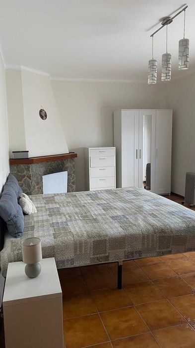 Quarto single ou duplos na estrada dos marinheiros - Leiria