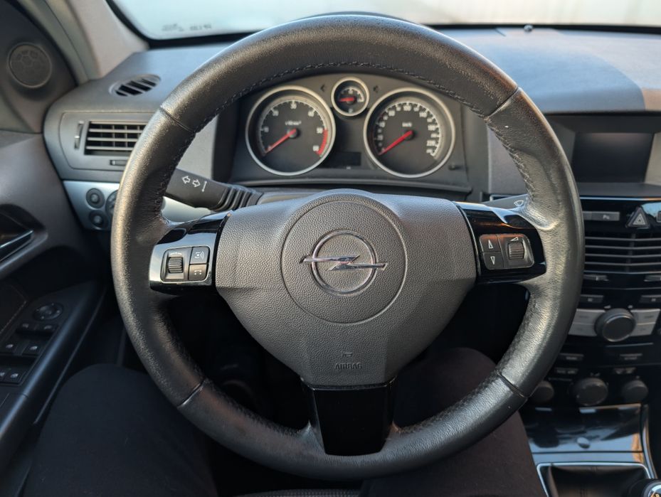 Opel Astra H carrinha 1.9 150cv full extras