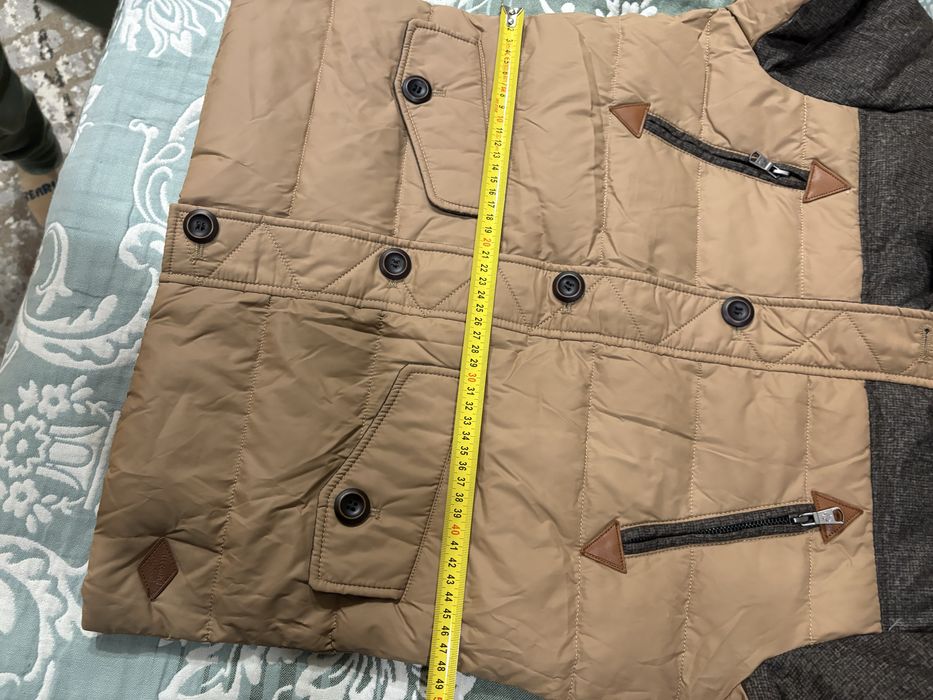 Пухова куртка чоловіча  S Levis