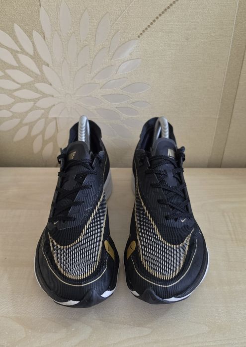 Бігові кросівки Nike ZoomX Vaporfly Next% 2 оригінал розмір 38.5