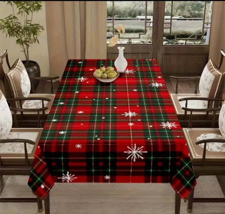 Яскрава скатертина у клітинку  90/140